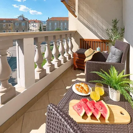 Sun Spalato Giardino Exterior photo